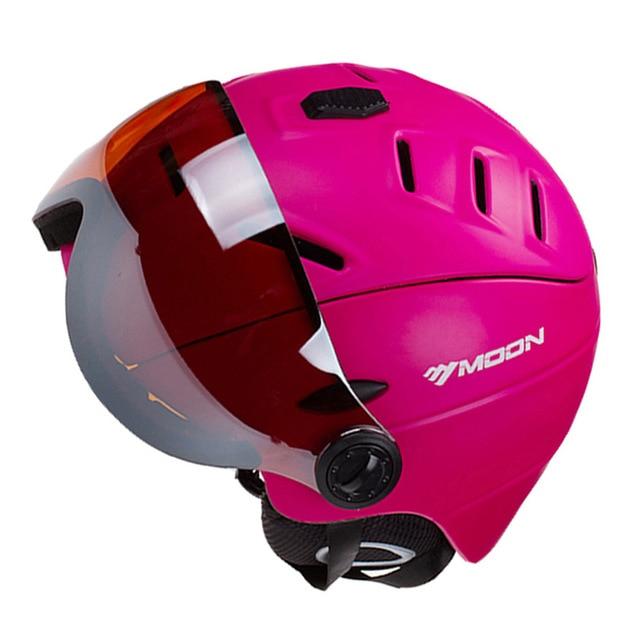 Ski & Snowboard Helmet With Integrated Visor